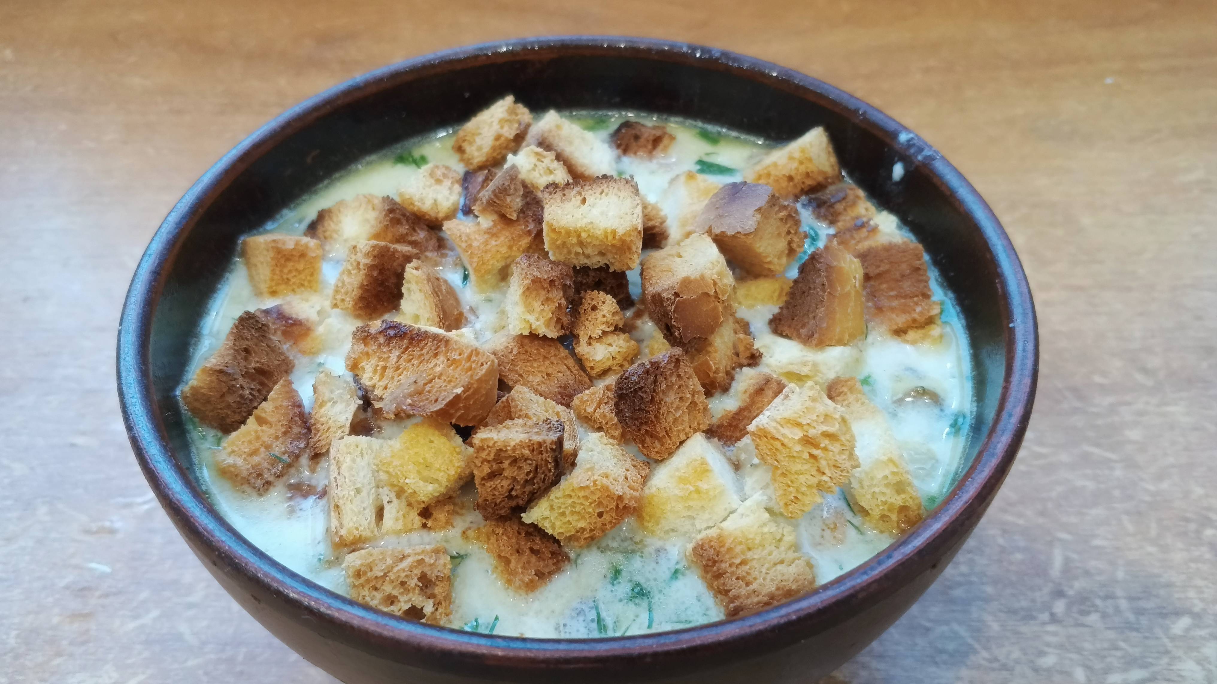 Куриный суп с плавленым сыром.