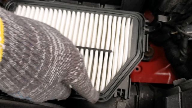 Качество посадки аналогов воздушного фильтра HyundaiKia 28113-3Z100 28113-2S000 в корпусе.