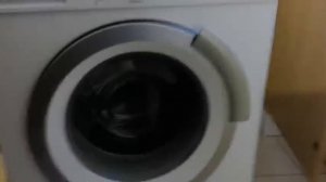 All the possible ways to open the washing machine door on a Siemens iQ500