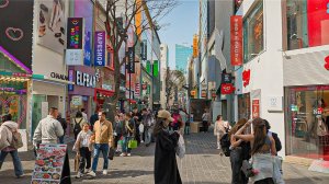 Spring Crowds in Myeongdong Street, Seoul 🇰🇷 ｜ Walking Tour Korea