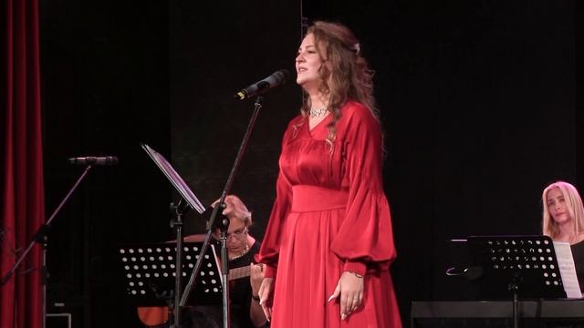 Елена Уралёва - Ленточка (слова и музыка Е. Ваенга) (13.11.2024, Екатеринбург)