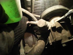 замена антифриза на Нива с двигателем от шевроле нива