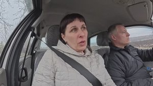 Накрыли от всех, съездили в город. В маленькой деревне