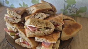 Очень много вкусной еды сегодня, потому что выходные. День 6