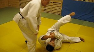 2017 год. Зацеп стопой снаружи левой- зацеп стопой сноружи правой.