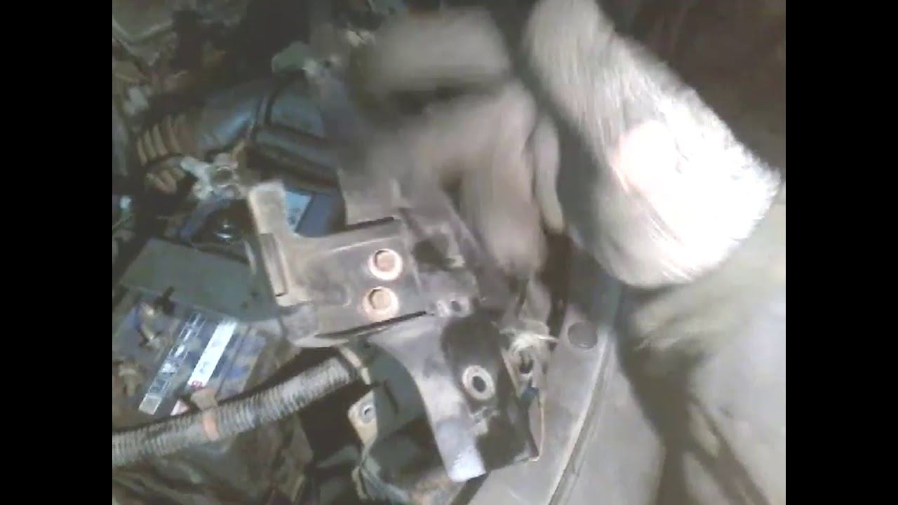 замена радиатора системы охлаждения Хонда Элемент 2.4 2003 г +кат№ смотреть онлайн