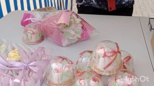 Центральные улицы Ейска все в цветах 💐 
Неожиданная поломка...
