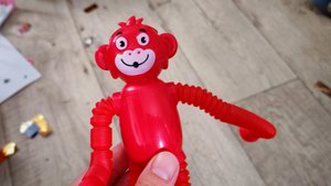 играем в игрушку тянучку с детьми, детские игры