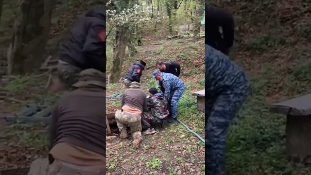 😱Пропавший казак Ильич, которого три дня искали в районе Архипо-Осиповки, упал в колодец