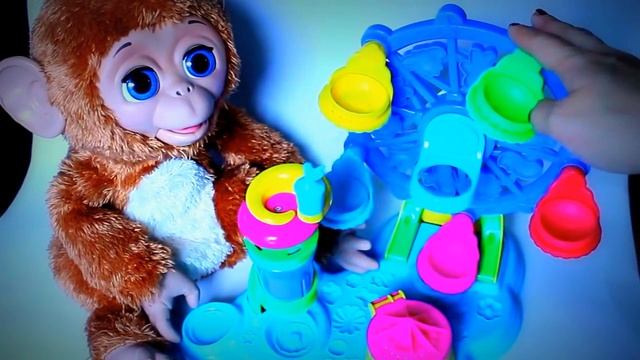 ВИДЕООБЗОР Risible APE Fur Real Friends play in the ROUNDABOUT TO PLAY Fur Real Friends смотреть онлайн