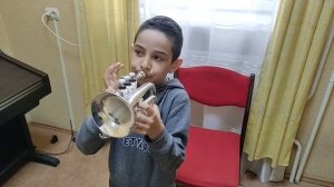 Дамир 6  лет труба