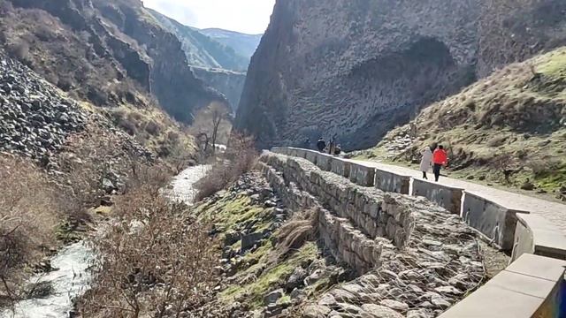 Армения. Гарни. Симфония камней.