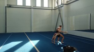 ЖП 3 спортивный,  Редина Милана - Дудинская Влада, ДШИ г. Светлый, Балансовое упражнение