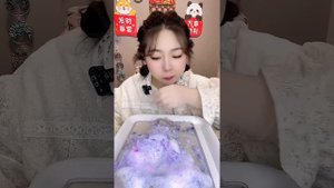 МУКБАНГ, съедает ледяные фигурки с горой снега!