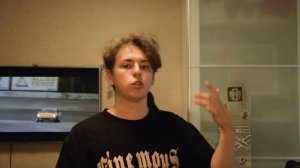 Можно ли НАУЧИТЬСЯ ВОДИТЬ с помощью ИГРОВОГО РУЛЯ???