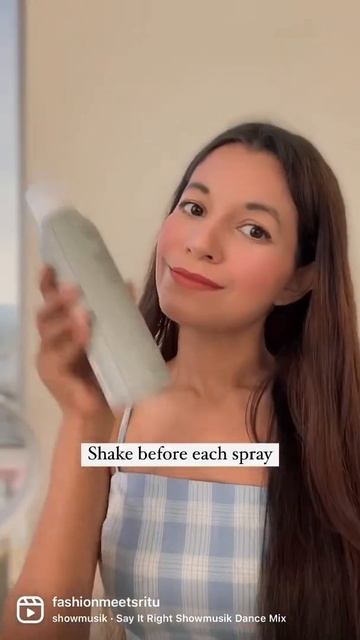 How to add volume to flat hair using Living Proof Full Dry Volume Texture Spray #Shorts смотреть онлайн