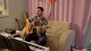 Хали-гали, паратрупер - нам с тобою было супер! Леприконсы под гитару/поём на квартирнике в Сургуте