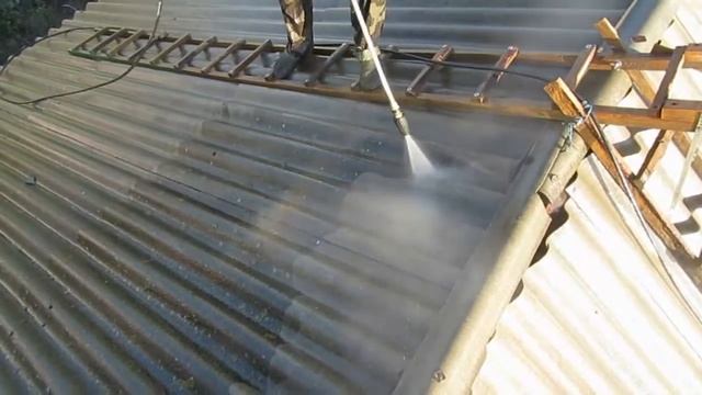 Фарбую шиферний дах, серпень 2016 року (Asbestos Roof Paint) смотреть онлайн