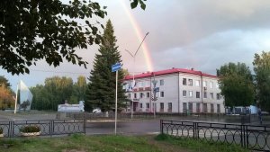 О новой администрации Тавды. Глава А.Соловьев информирует-2000 год