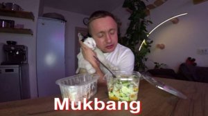 Мукбанг. Я дома. Пробую готовую еду из магазина ОКЕЙ.