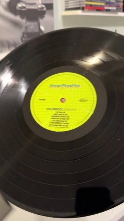 Распаковка винила Dance Maschina 80's Disco Legends (2025 Maschina Records)