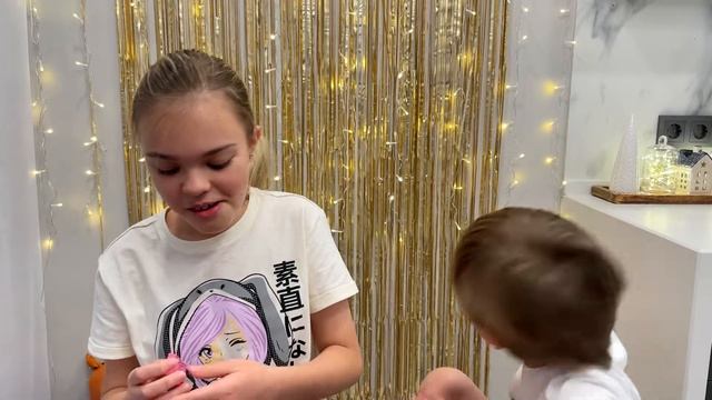 ТЕСТИМ КОРЕЙСКУЮ ЕДУ ! ЖАРИМ КИТАЙСКИЕ ЧИПСЫ!/ ЧУДИКИВЛОГ смотреть онлайн