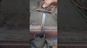 отличия аммортизаторов  Тойота Виш и Тойота Филдер .