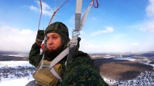 Прыжки с парашютом Д-10, высота 800м, а/д Волосово МГАК ДОСААФ 10 марта 2024г (22й прыжок)