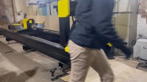 Процесс установки трубы в станке Cutrich Slider 6-315