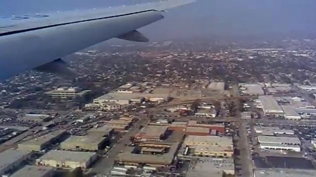 Посадка в аэропорту Лос-Анжелеса