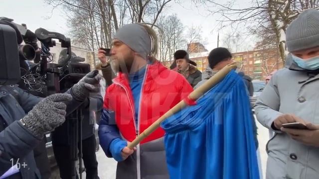 Берегите детей от "золотых ершиков" и "синих трусов" смотреть онлайн