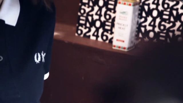 Fred Perry MINTGIRL смотреть онлайн