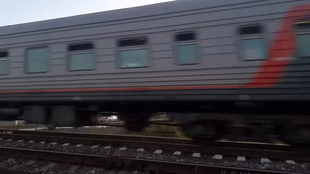 электровоз эп1м 487 с пассажирским поездом 508 Новороссийск Ижевск