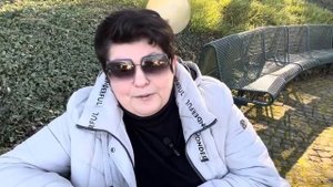 Ещё недавно кричали про славу,теперь бросают флаги.Патриоты не хотят домой.#беженцыизукраины#новости