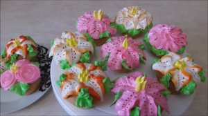 Рецепт КЕКСОВ на ЖЕЛТКАХ с ЗАВАРНЫМ кремом Как сделать ЛИЛИИ с белкового крема Сupcakes with cream