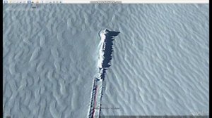 Неопознанный объект в 70 метров длины, пропахал снег на километр. НЛО или просто глыба льда