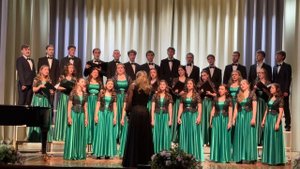 Академический смешанный хор ЮУрГИИ им. П.И.Чайковского 
Кнут Нюстедт Gloria from Missa Brevis