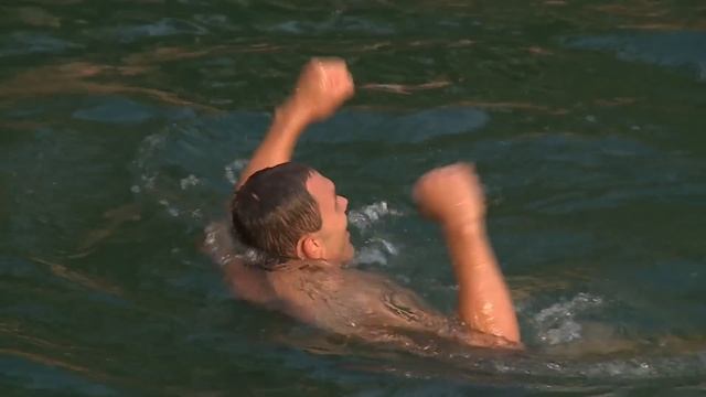 Cliff Diving Highlights from Mostar - Red Bull Cliff Diving 2015