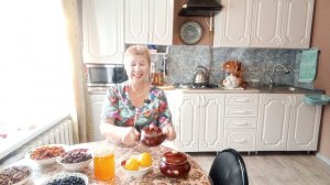 Красивая посуда и волшебные горшочки.
