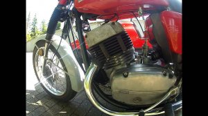 Пуск двигателя Ява 634 из г. Москва после капитального ремонта (Jawa 634) Будни в мастерской