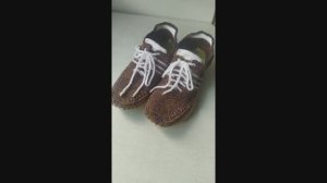 МУЖСКИЕ КРОССОВКИ НА ПОДОШВЕ, СВЯЗАННЫЕ КРЮЧКОМ.