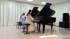 Маенкова Мирослава.Жулина Таисия .