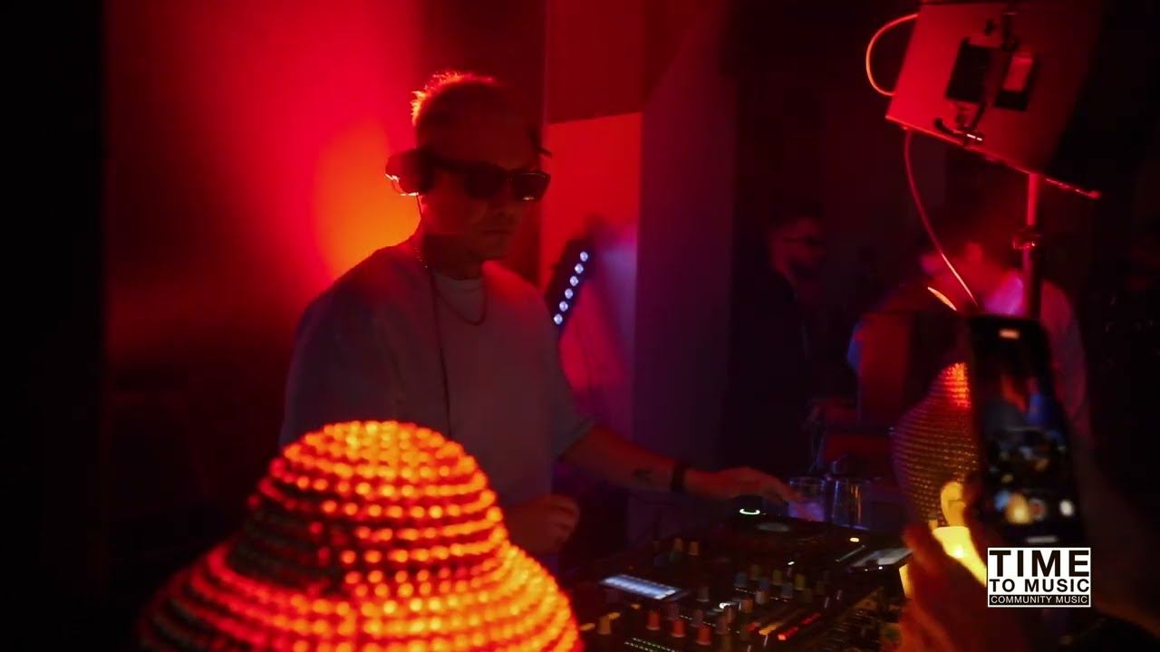 DEFLEE @timetoomusic VRN, RUSSIA / MISHKA BAR