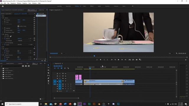 How To Make Motion and Keyframe It?? - Premiere Pro Basic Tutorial #4 смотреть онлайн