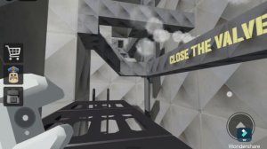 побег от злого полицейского!