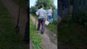 Короткая поездка на бывшую дачу.