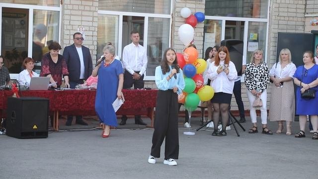 Шкоьный первый звонок