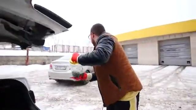 провели 24 часа в самой вонючей машине смотреть онлайн