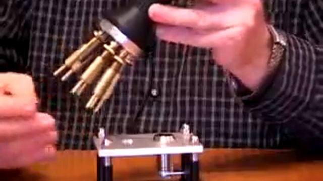 HS1 AXIAL PICK смотреть онлайн