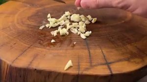 ✅ Просто смешайте 2 яйца, картофель и куриное филе! Сочная начинка и хрустящая корочка!